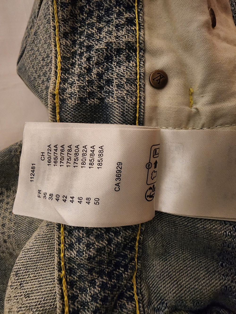 Louis Vuitton 3D Damier Denim Shorts - Picture 13 of 13